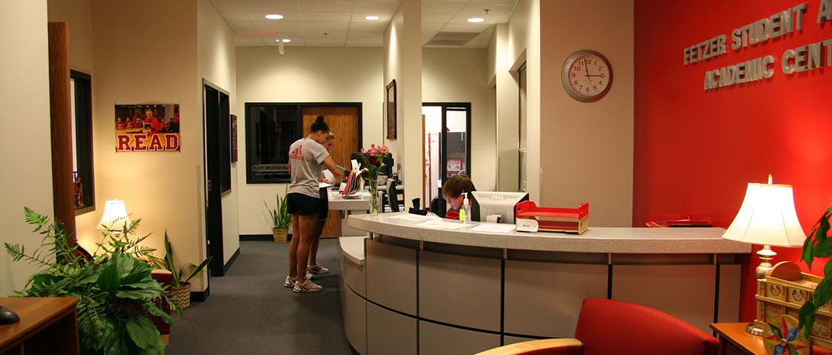 Fetzer Academic Center At The Kohl Center
